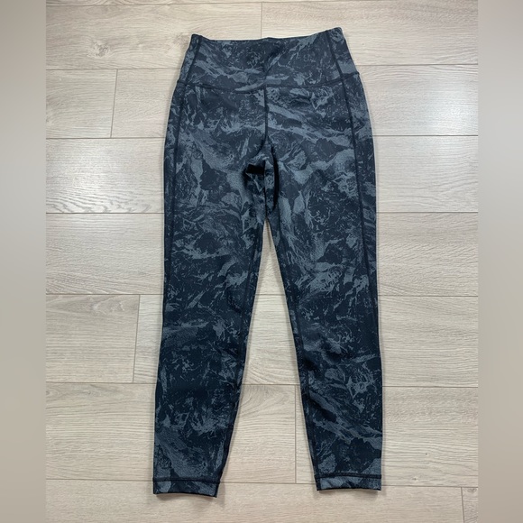 Lole Grey Black Pattern Leggings - Picture 3 of 11